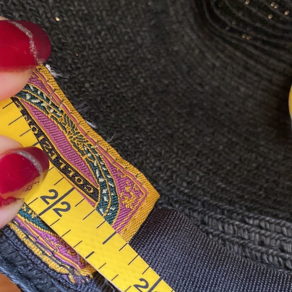 Scala summer hat with 3” trim in good condition - Picture 8 of 12